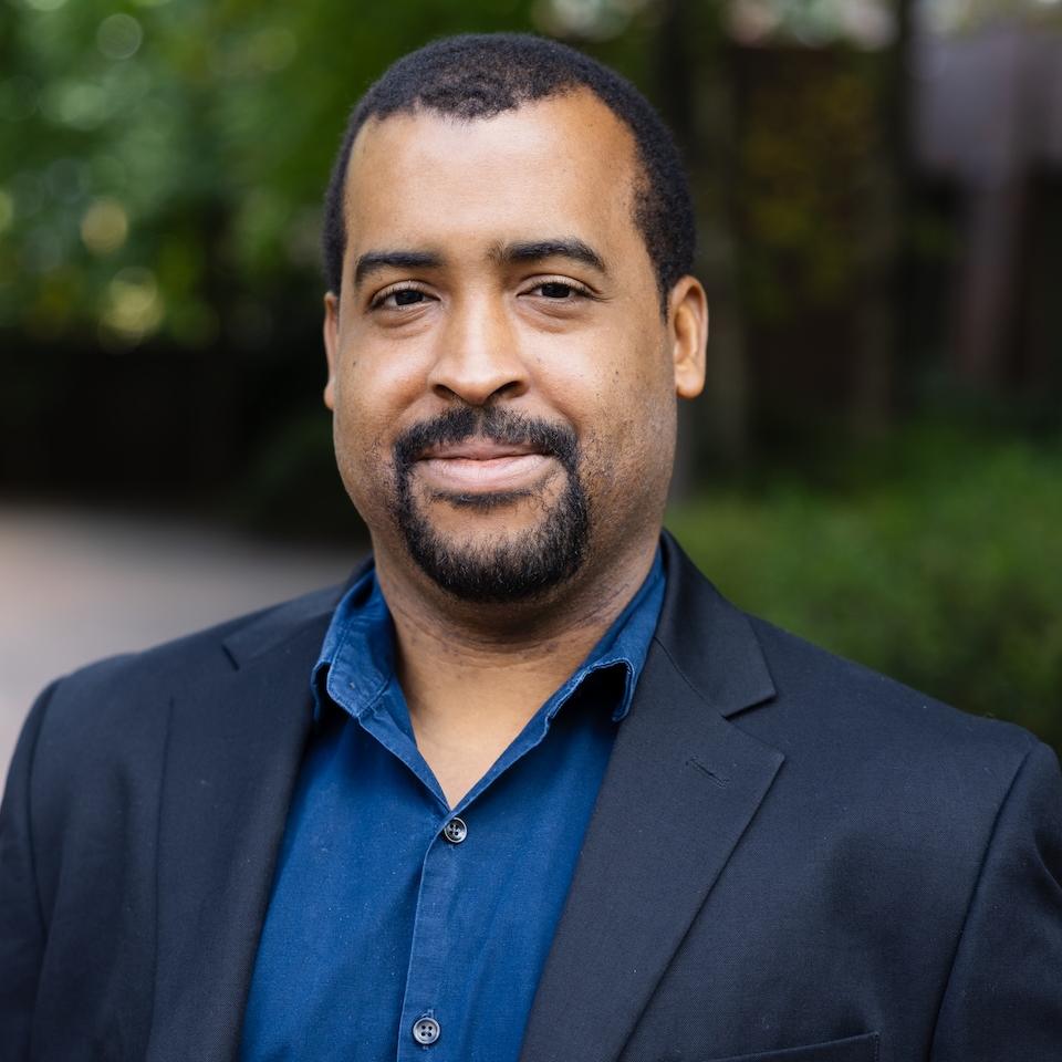 Phillip Taylor Headshot