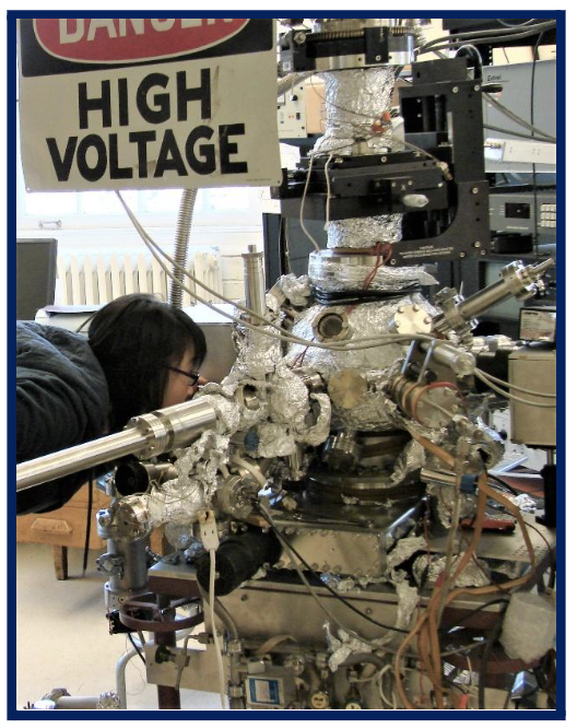 Cryogenic Ice Chamber with QCM, FT-IR, Mass Spectrometry, Gas Doser and Sample Transfer Arm