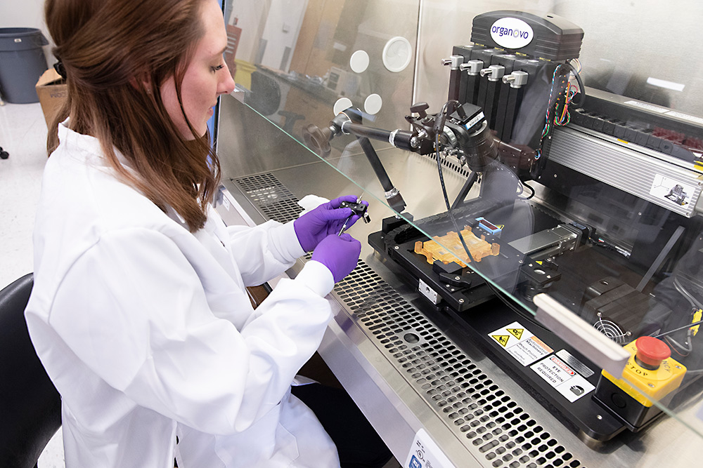 Rachel Bour working in the lab