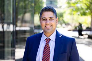 Portrait of Professor Sameer Bajikar