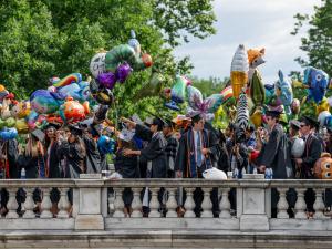 Students waiting on the Rotunda before walking the Lawn